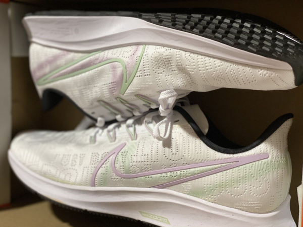 Giày Nike Wmns Air Zoom Pegasus 36 Premium 'Iced Lilac' BQ5403-100 - Ảnh 3
