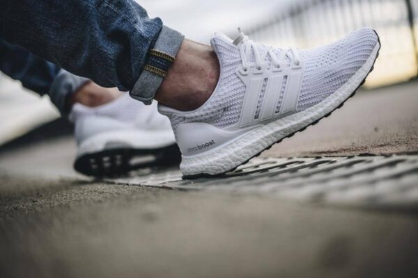 Giày Adidas Ultraboost 4.0 'Pure White' BB6168 - Ảnh 5