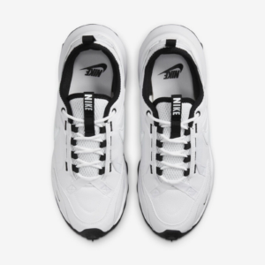 Giay Nike TC 7900 'White Black' DR7851-100
