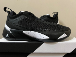 Giay Nike Air Jordan Luka 1 'Oreo' DQ7689-001