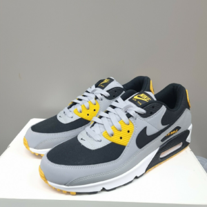 Giay Nike Air Max 90 'Classic Batman' DH4619-003