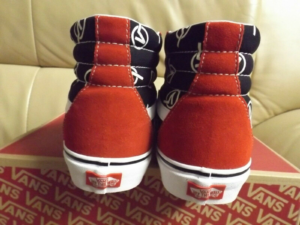 Giay Vans Sk8-Hi 'Circle V' VN0A4BV617B