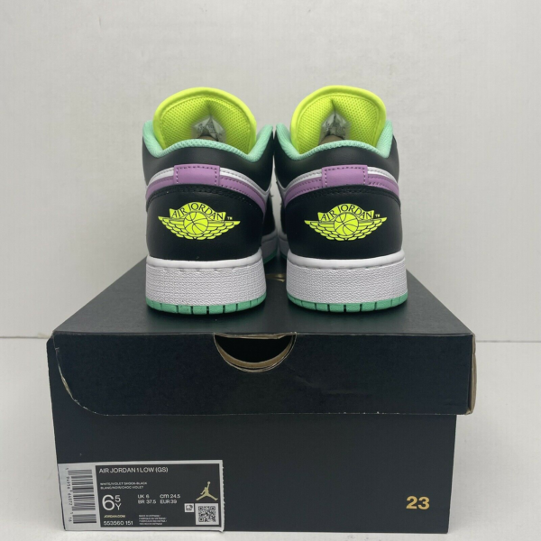 Giày Nike Air Jordan 1 Low GS 'White Violet Shock' 553560-151 - Ảnh 4