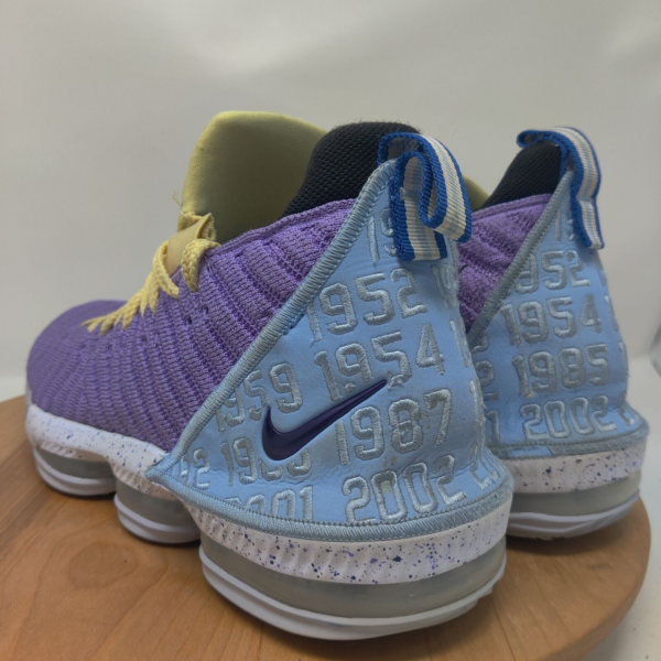 Giày Nike LeBron 16 'Lakers Heritage' CK4765-500 - Ảnh 3