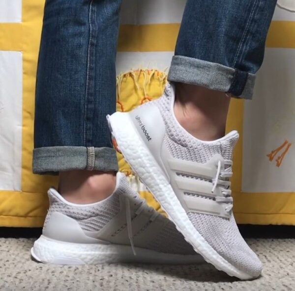 Giày Adidas UltraBoost 4.0 'Chalk' BB6177 - Ảnh 3