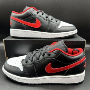 Giay Nike Air Jordan 1 Low GS 'Black Fire Red' 553560-063