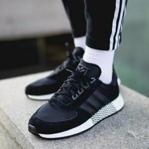 Alternative view of Giày Adidas Marathon 5923 'Core Black' EE3656