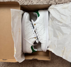 Giay Adidas Wmns Stan Smith 'Embossed Graphics White Green' FX5674