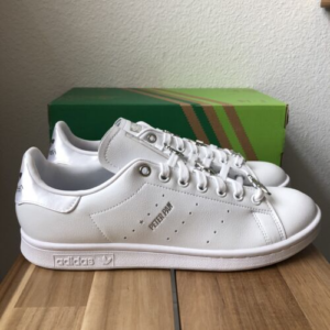 Giay Adidas Disney x Stan Smith 'Peter Pan And Tinkerbell' GZ5988
