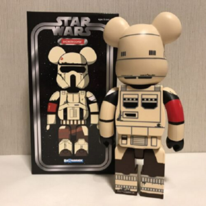 Mo Hinh Bearbrick Shore Trooper 400%