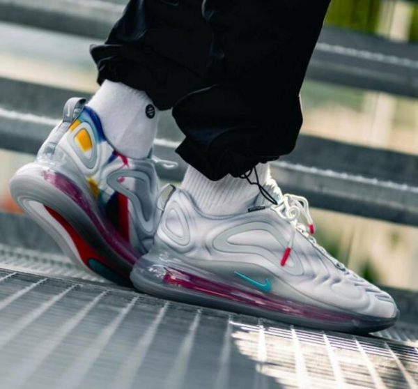 Giày Nike Air Max 720 'Pride' AO2924-011 - Ảnh 2
