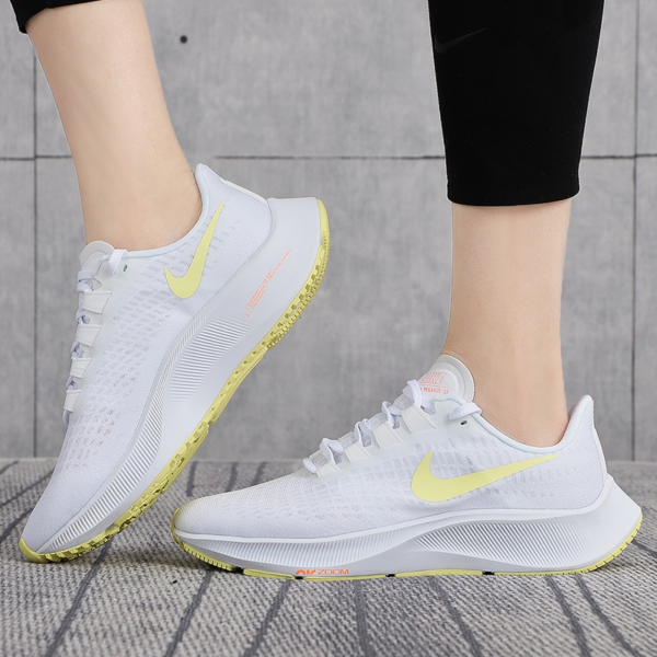 Giày Nike Wmns Air Zoom Pegasus 37 'White Light Zitron' BQ9647-105 - Ảnh 4