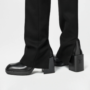 Alternative view of Giày Louis Vuitton LV Midnight Ankle Boots 'Black' 1AAH2H