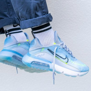 Alternative view of Giày Nike Air Max 2090 'Photon Dust' CT7695-400