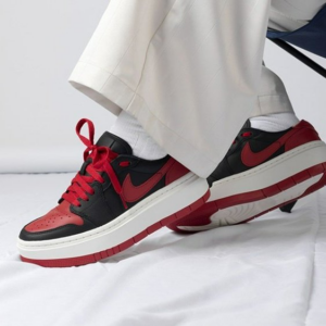 Alternative view of Giày Nike Air Jordan 1 Low LV8D 'Bred' DQ1823-006