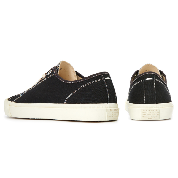 Giay Maison Margiela Horsebit 'Black White' S37WS0578-P4291-H0958