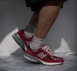 Giay New Balance 990v3 MiUSA Teddy Santis 'Scarlet' M990TF3