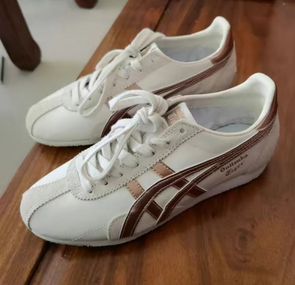 Giày Onitsuka Tiger Runspark 1183B480-100​ - Ảnh 3
