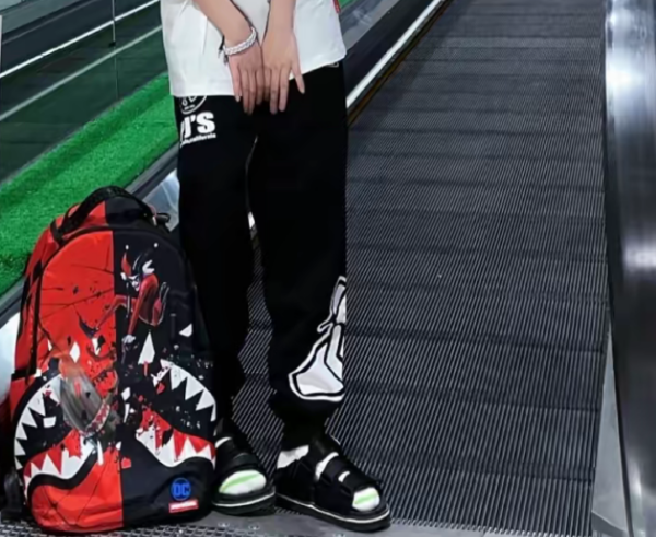 Balo Sprayground x DC 'Red Black' W0645728 - Ảnh 4
