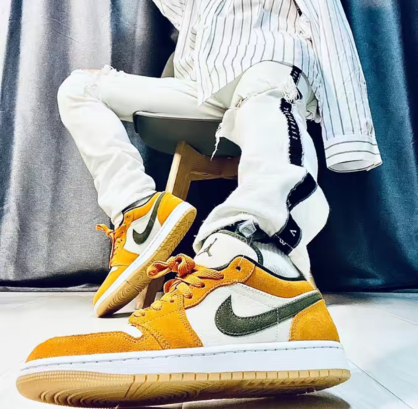 Giày Nike Air Jordan 1 Low ‘Orange Olive’ DH6931-102 - Ảnh 5