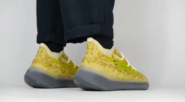 Giày Adidas Yeezy Boost 380 'Hylte Glow' FZ4994 - Ảnh 6
