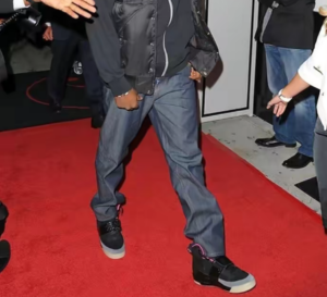 Giay Nike Air Yeezy 1 'Blink' 366164-003