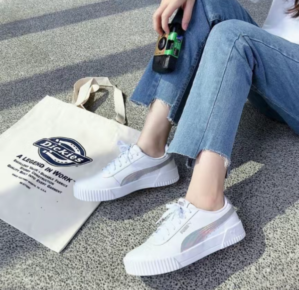 Giay Puma Carina 'White Iridescent' 373834-01