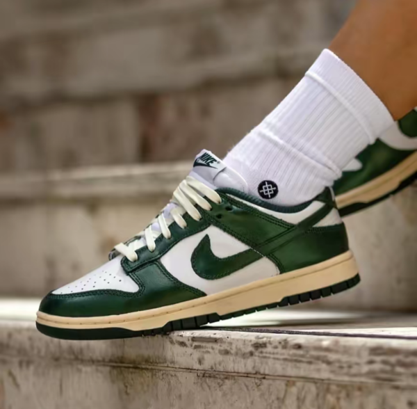 Giày Nike Wmns Dunk Low 'Vintage Green' DQ8580-100 - Ảnh 5