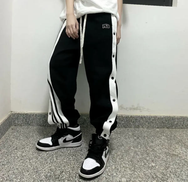 Giày Nike Air Jordan 1 Mid 'Diamond GS' DN4321-100 - Ảnh 2