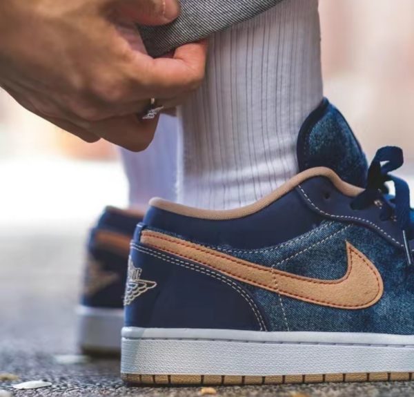Giày Nike Air Jordan 1 Low SE 'Denim' DH1259-400 - Ảnh 4