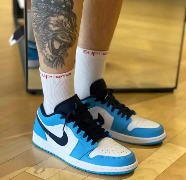 Giày Nike Air Jordan 1 Low 'UNC' 553558-144 - Ảnh 5