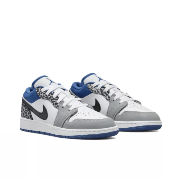 Giày Nike Air Jordan 1 Low SE GS 'True Blue' DQ2514-140 - Ảnh 2