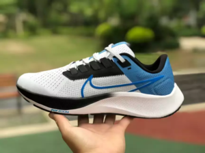 Alternative view of Giày Nike Air Zoom Pegasus 38 'Blue Platinum' CW7356-009