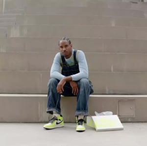 Alternative view of Giày Nike Air Jordan 1 Retro High OG 'Volt' 555088-702