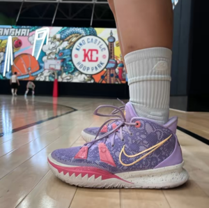Giay Nike Kyrie 7 Daughters Azurie 'Purple' CQ9327-501