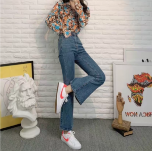 Alternative view of Giày Nike Court Royale AC White Flash Crimson AO2810-113