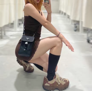 Alternative view of Giày Nike Air Humara Jacquemus 'Ale Brown Gold' DR0420-200