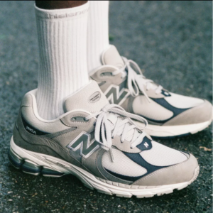 Giay New Balance 2002R Thisisneverthat 'Downtown Run' M2002RTH