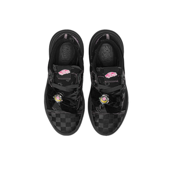 Giay Vans x Pretty Guardian Sailor Moon Old Skool 'Black' VN0A7Q5EBKA