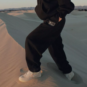 Giay Nike Air Force 1 Mid 'Stussy Fossil' DJ7841-200