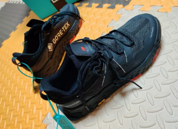 Giày New Balance Fresh Foam Hierro V5 GTX 'Black' WTHIEBX5 - Ảnh 3