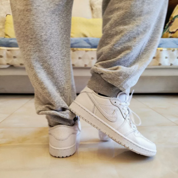 Giày Golf Nike Air Jordan 1 Retro Low Golf Triple White DD9315-101 - Ảnh 5