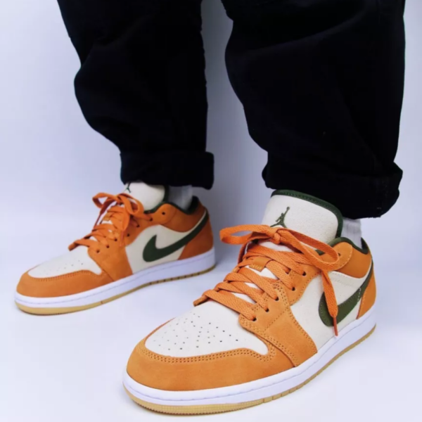 Giày Nike Air Jordan 1 Low ‘Orange Olive’ DH6931-102 - Ảnh 4
