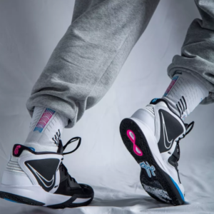 Alternative view of Giày Nike Kyrie 8 'South Beach' DC9134-003