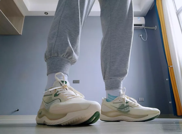 Giày Saucony Phoenix Inferno 'White Green' S28184-1 - Ảnh 3