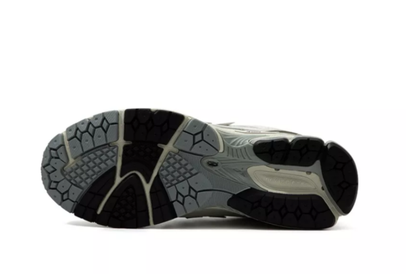 Giày New Balance 1906R 'White Grey' M1906RD - Ảnh 6