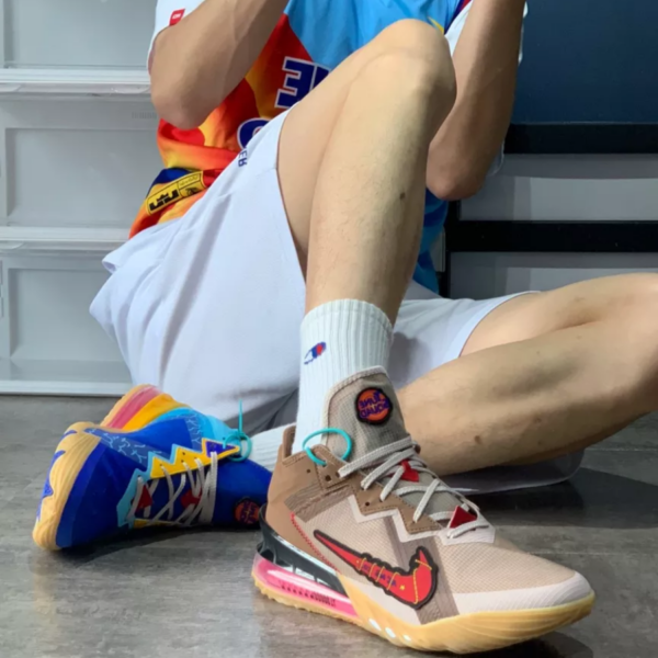 Giày Nike Space Jam x LeBron 18 Low EP 'Wile E. x Roadrunner' CV7564-401 - Ảnh 3