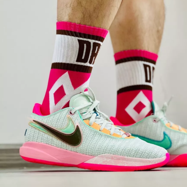 Giày Nike Lebron 20 'Time Machine' DJ5422-300 - Ảnh 2