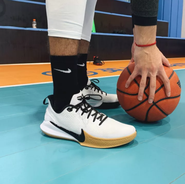 Giày Nike Kobe Mamba Focus 'White Gum' AO4434-100 - Ảnh 2