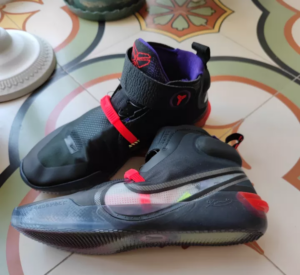Alternative view of Giày Nike Kobe AD NXT FF 'Off Noir Clear' CD0458-090